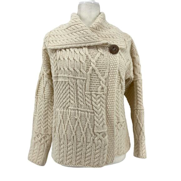 Clan Aran Women's S Cream Merino Wool Patchwork Knit Cardigan Collar Button - Picture 3 of 11